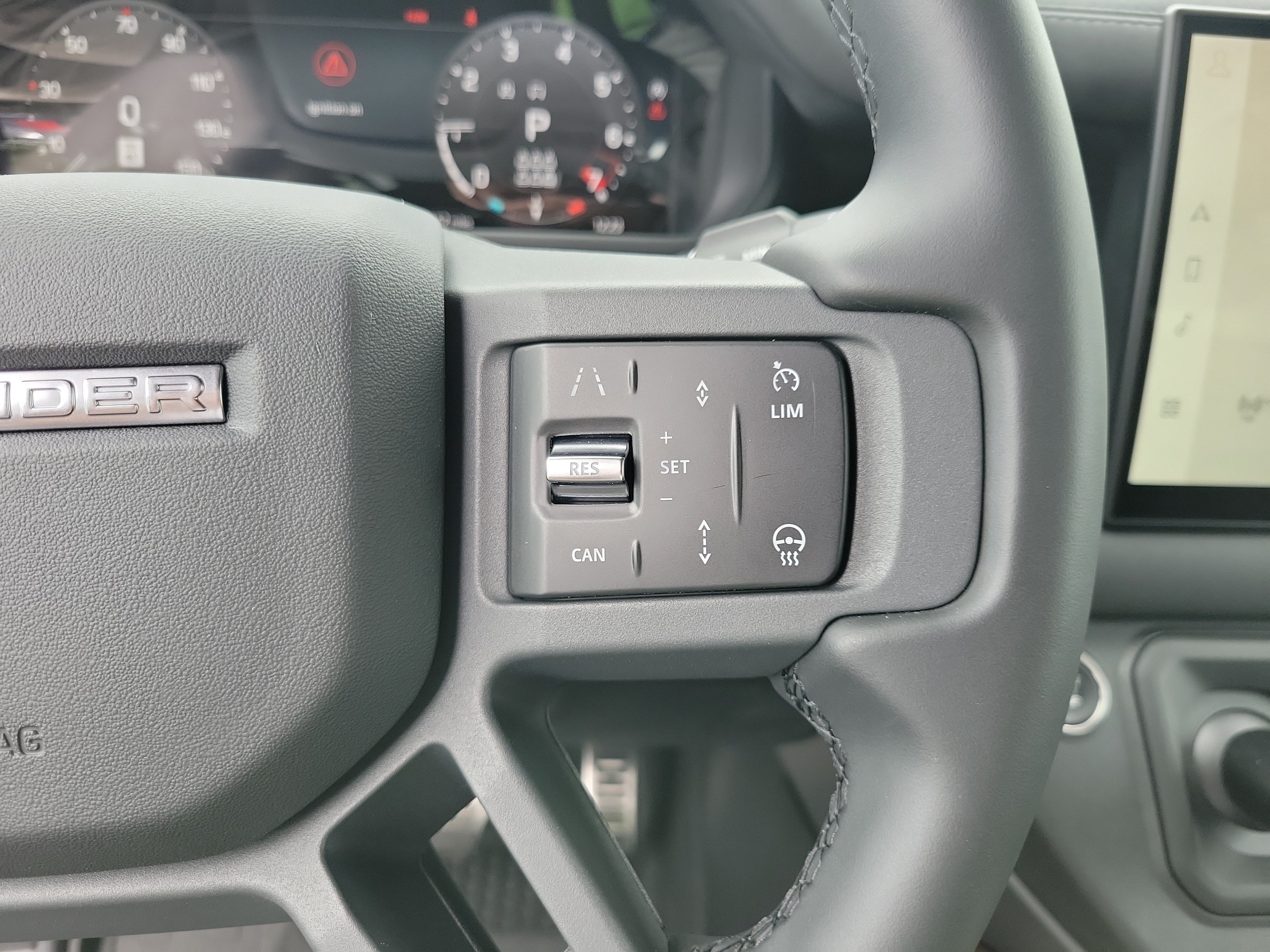Used 2024 Land Rover Defender 130 X AWD/4WD image 29