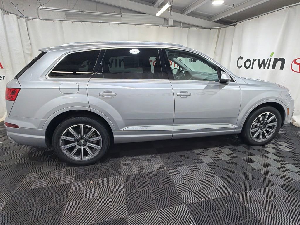 Used 2019 Audi Q7 2.0T Premium w/ Convenience Package AWD/4WD image 10