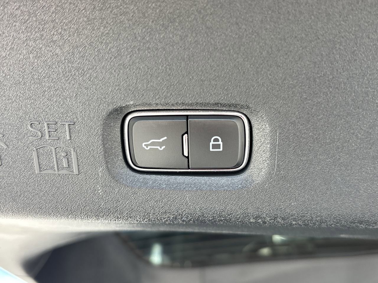 Used 2025 Ford Expedition Max Active image 9