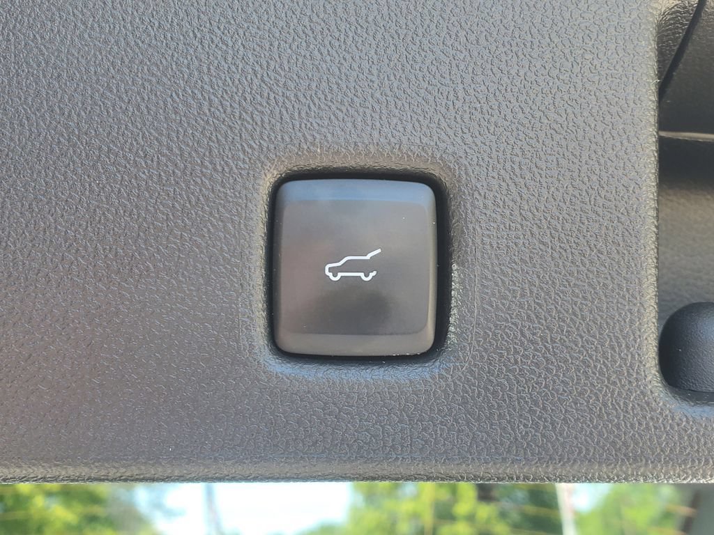 Used 2022 Ford Escape SE w/ Convenience Package AWD/4WD image 9