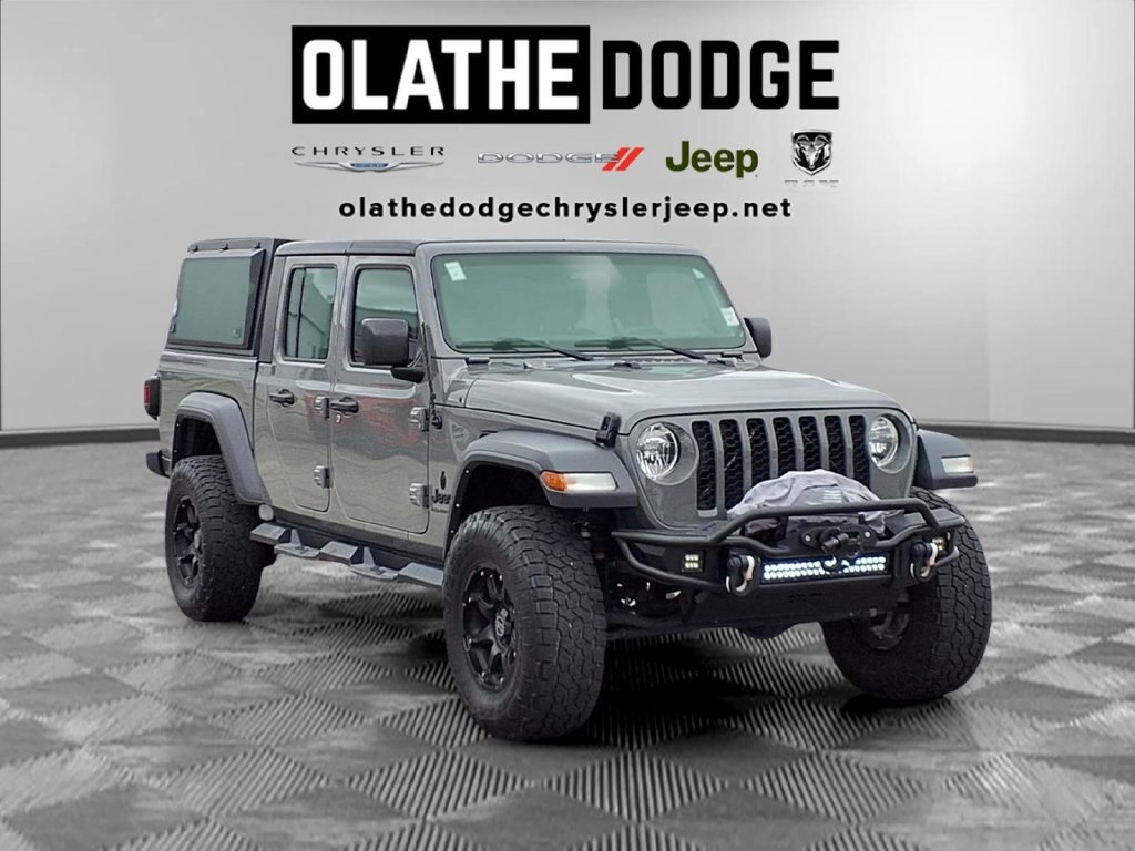 Used 2023 Jeep Gladiator Sport AWD/4WD image 33