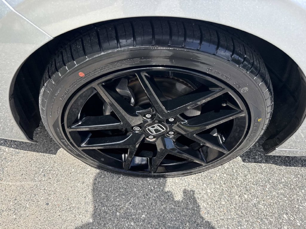 Used 2024 Honda Civic Sport image 11