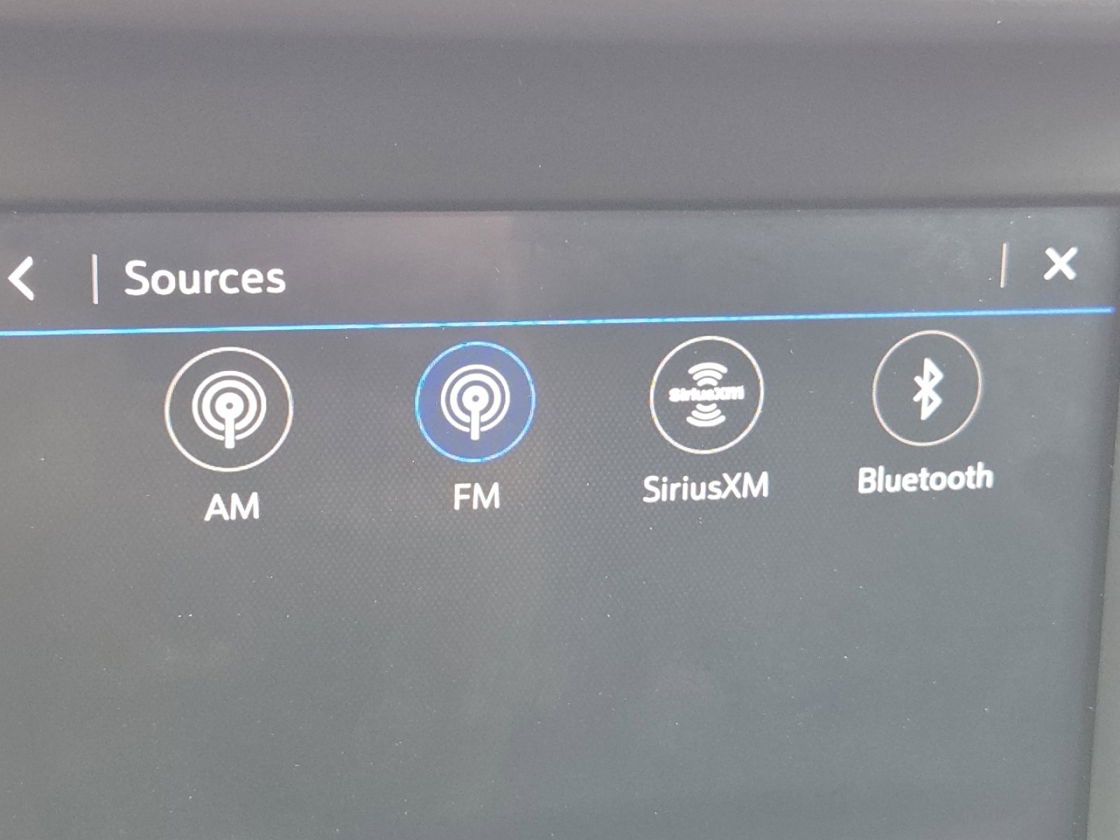 Used 2023 GMC Terrain SLE image 9