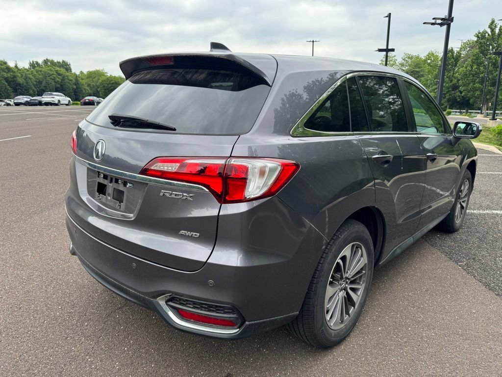 Used 2017 Acura RDX AWD w/ Advance Package image 4