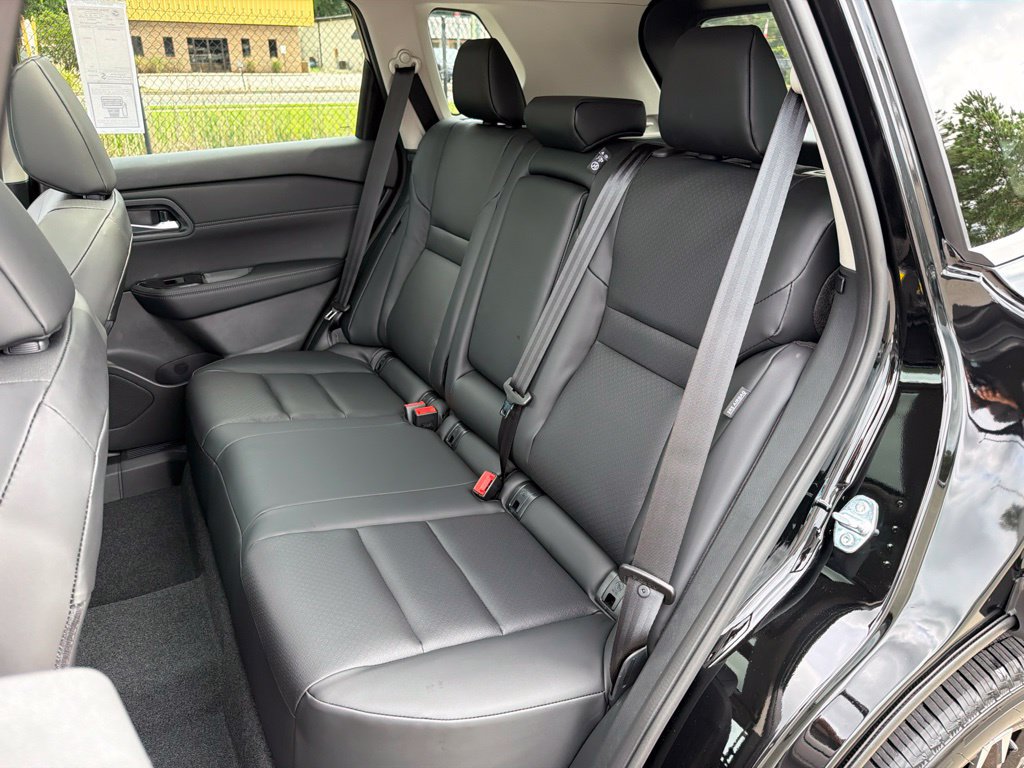New 2026 Nissan Rogue Dark Armor AWD/4WD image 18