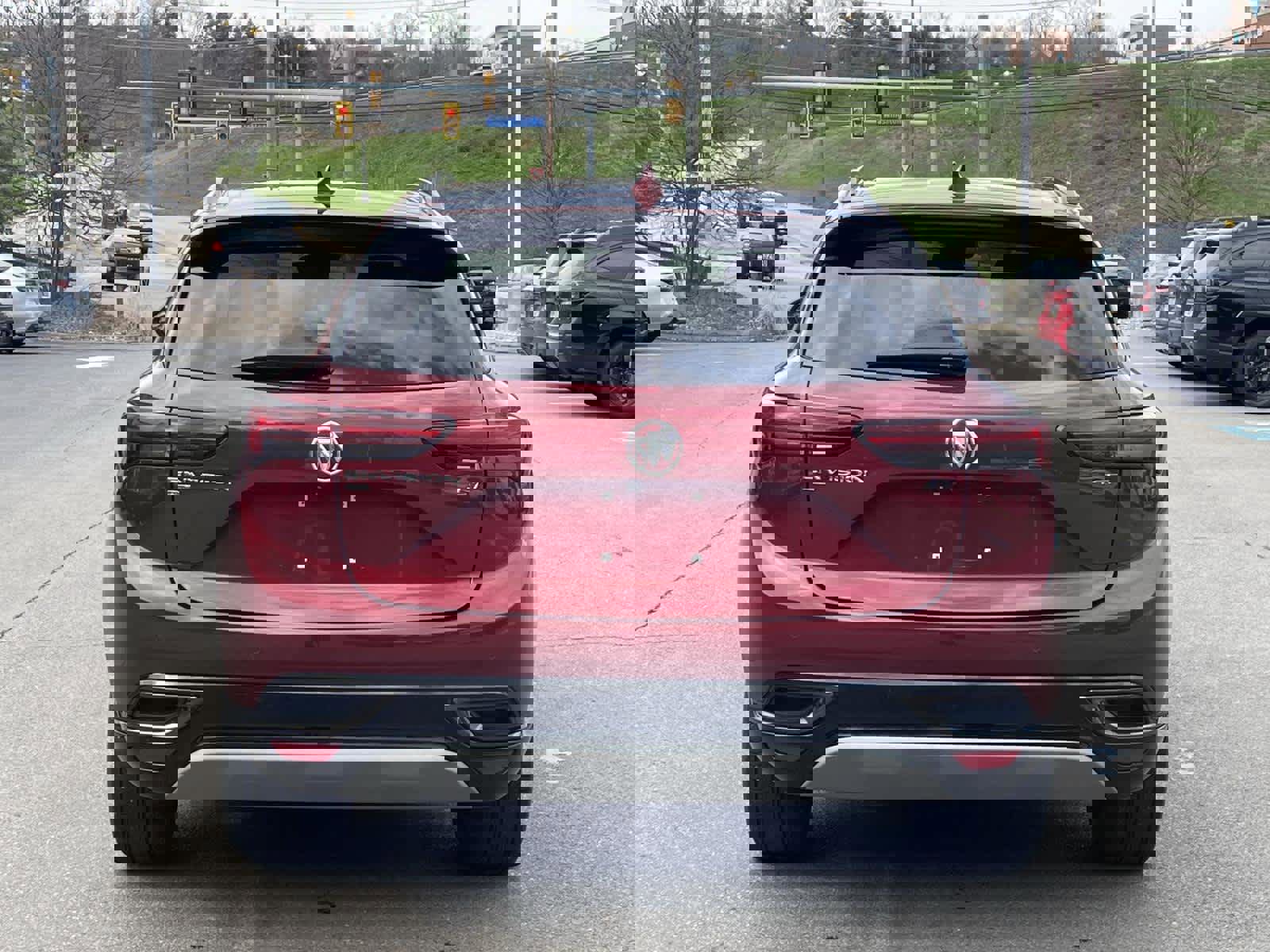 Used 2023 Buick Envision Essence w/ Sport Touring Package image 4