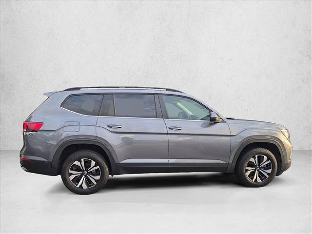 Used 2024 Volkswagen Atlas SE FWD image 4
