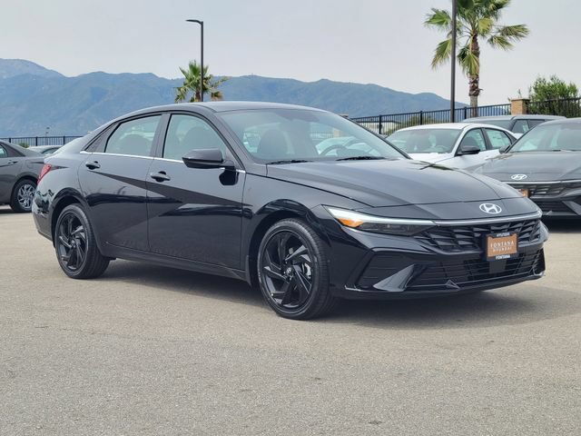 New 2026 Hyundai Elantra SEL Sport Premium FWD image 30