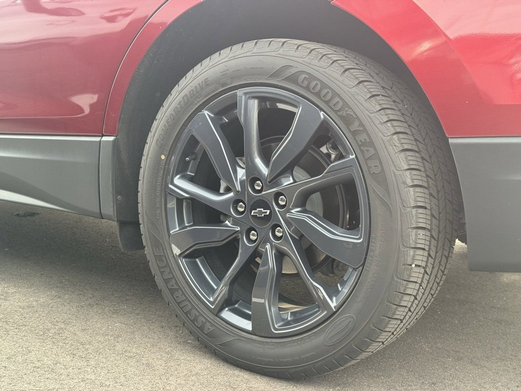 Used 2023 Chevrolet Equinox RS image 29