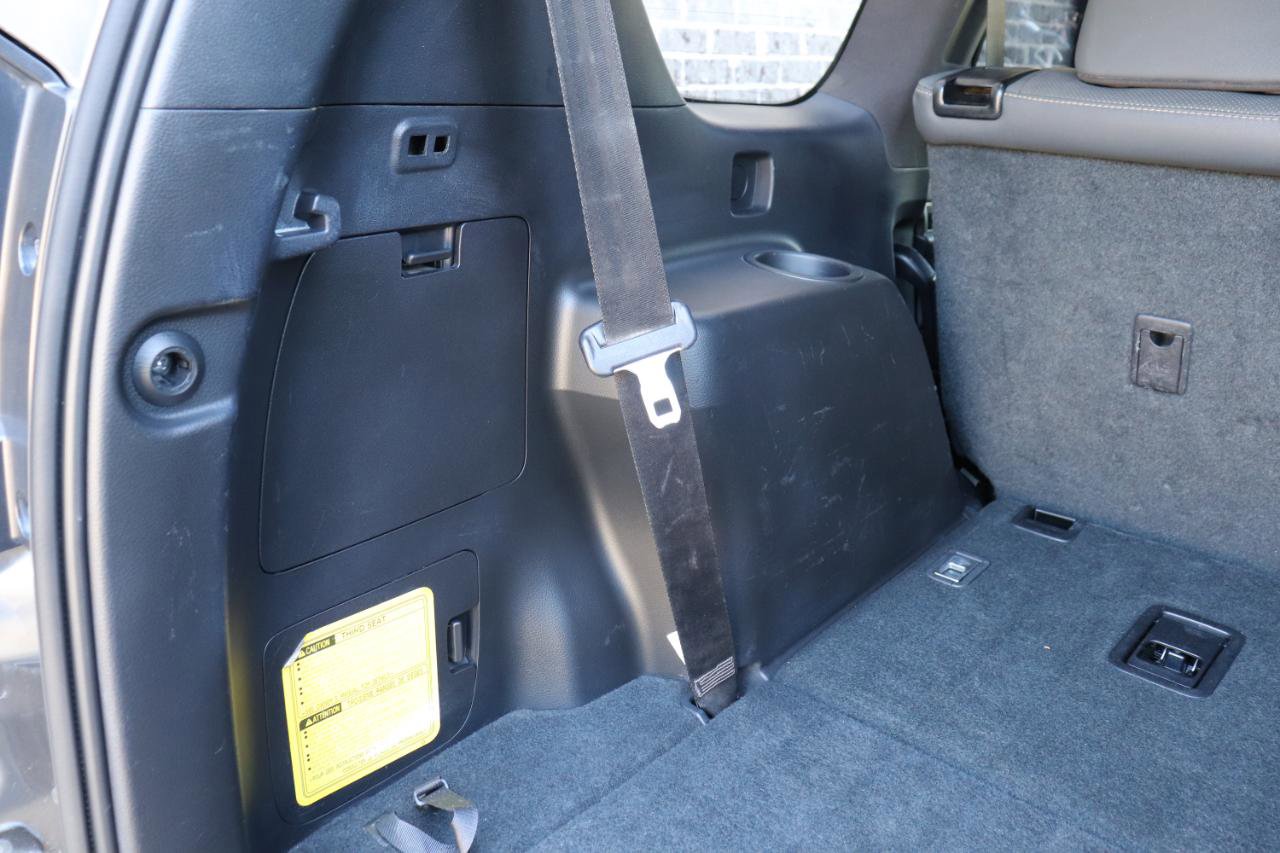 Used 2020 Lexus GX 460 Premium w/ Premium Package image 42