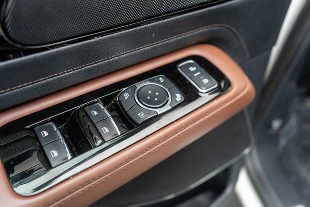 Used 2025 Lincoln Aviator Reserve w/ Illumination Package AWD/4WD image 22