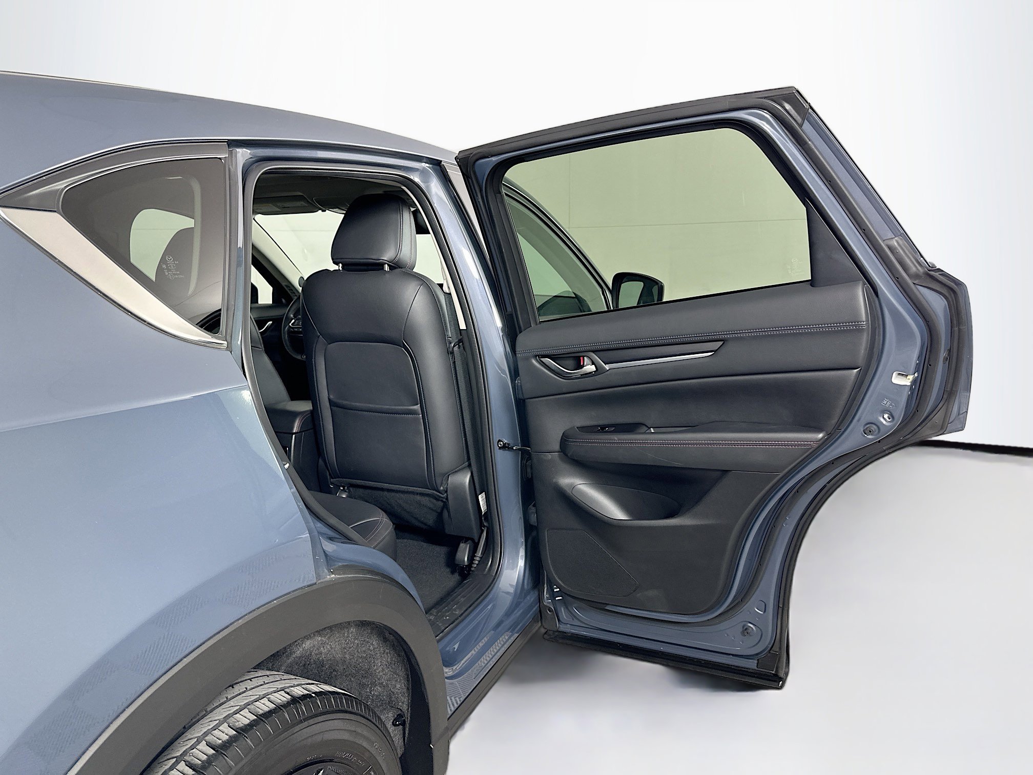 Used 2025 MAZDA CX-5 Carbon Edition image 30