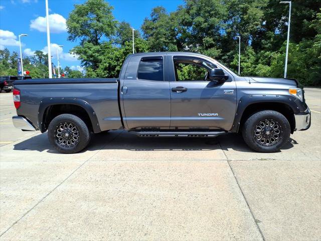 Used 2014 Toyota Tundra SR5 w/ SR5 Upgrade Package AWD/4WD image 7