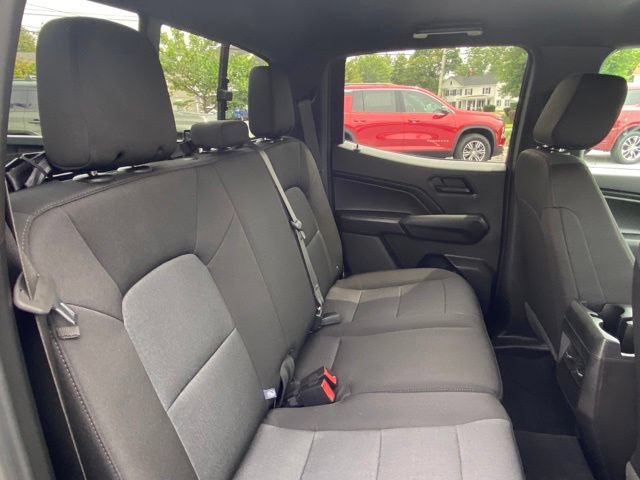 Used 2025 Chevrolet Colorado W/T w/ Advanced Trailering Package AWD/4WD image 23