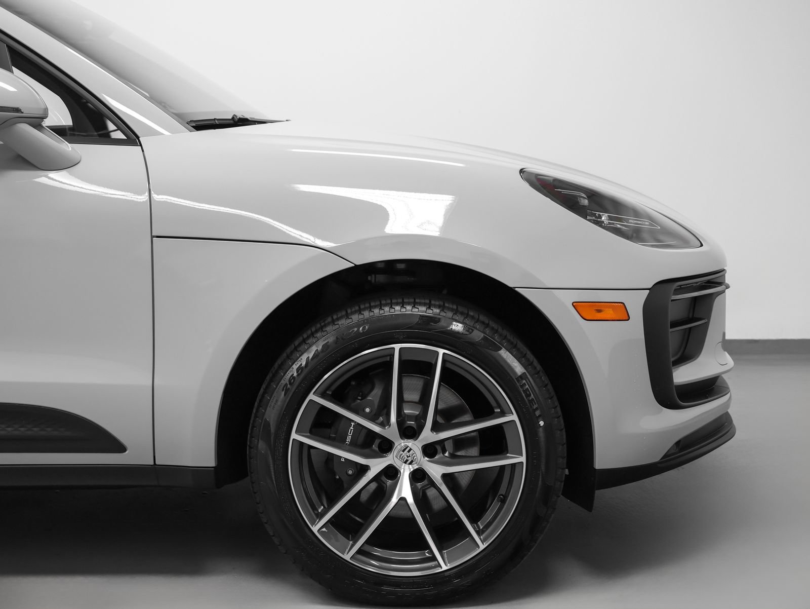 New 2026 Porsche Macan AWD/4WD image 14