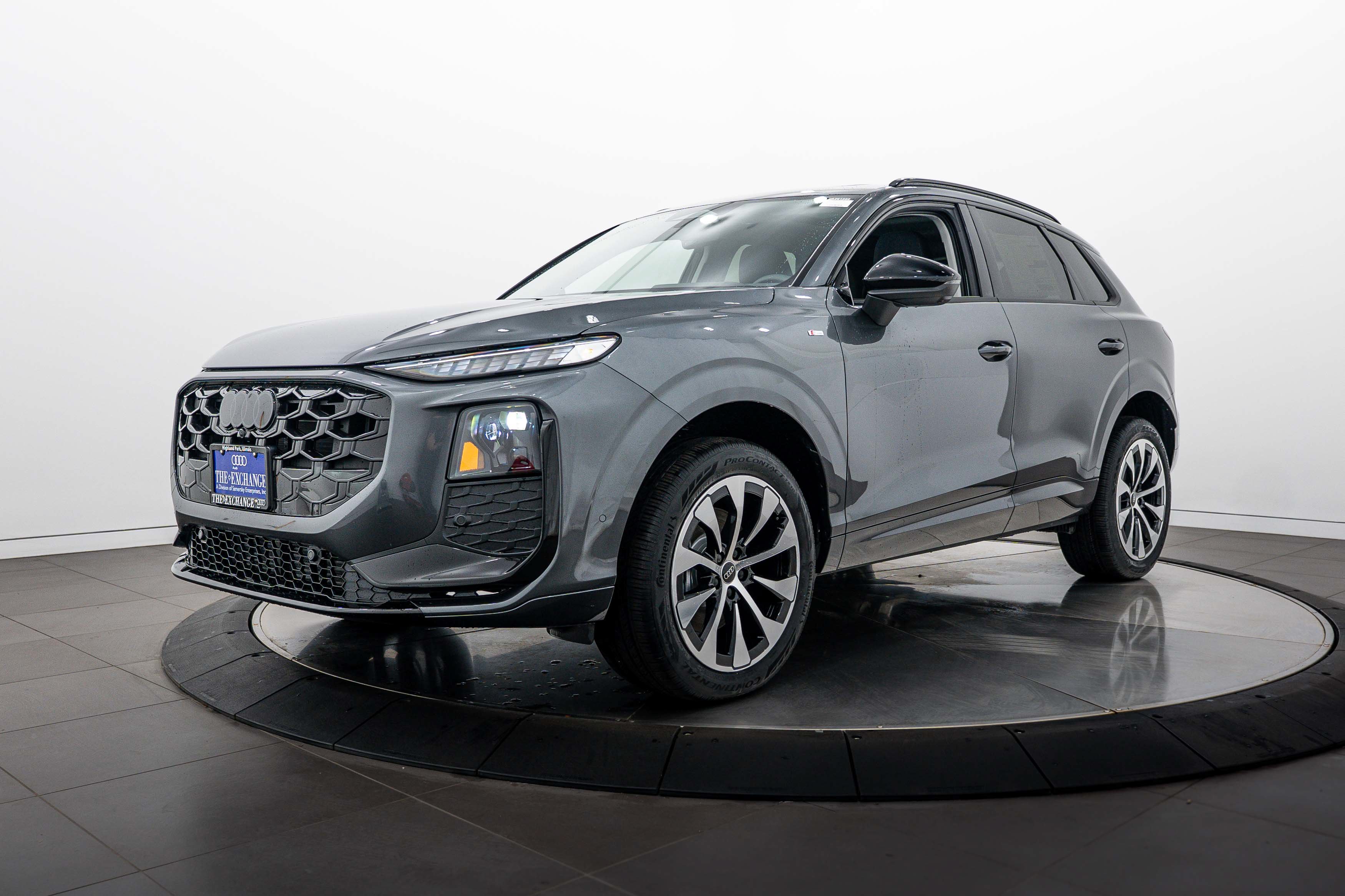 New 2026 Audi Q3 quattro 2.0T AWD/4WD image 6