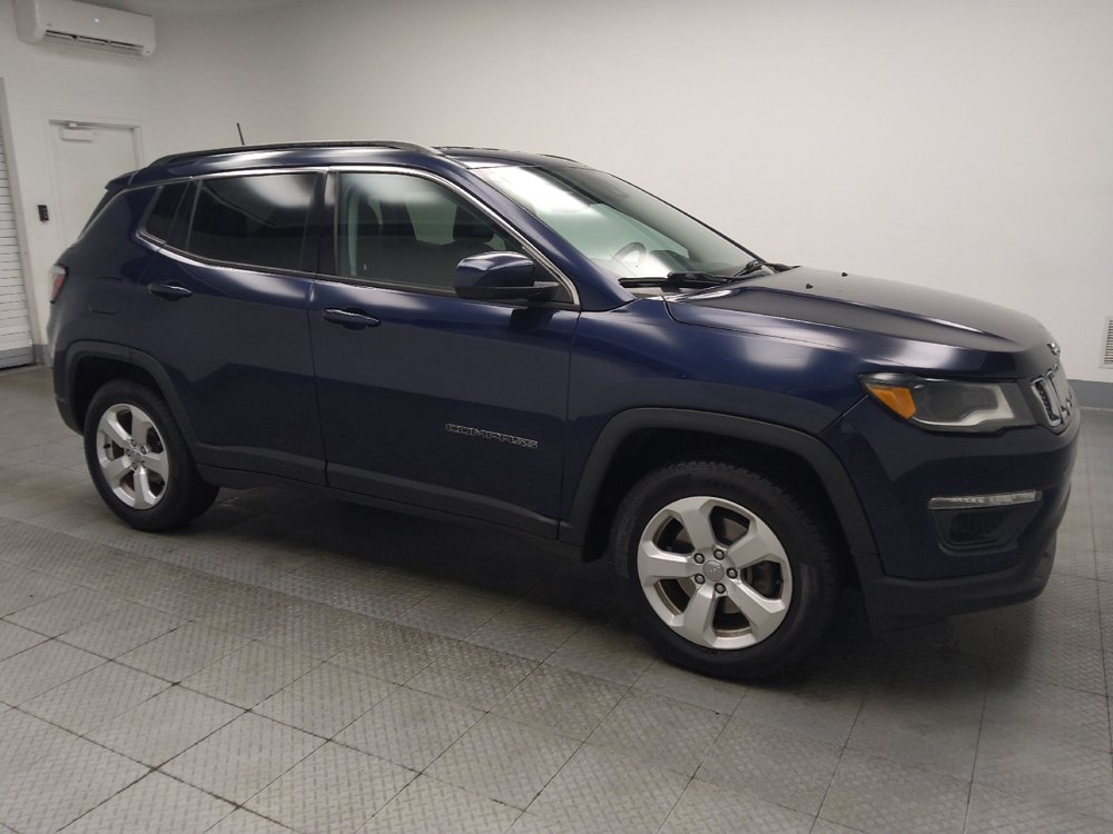 Used 2018 Jeep Compass Latitude w/ Safe & Security Group FWD image 11