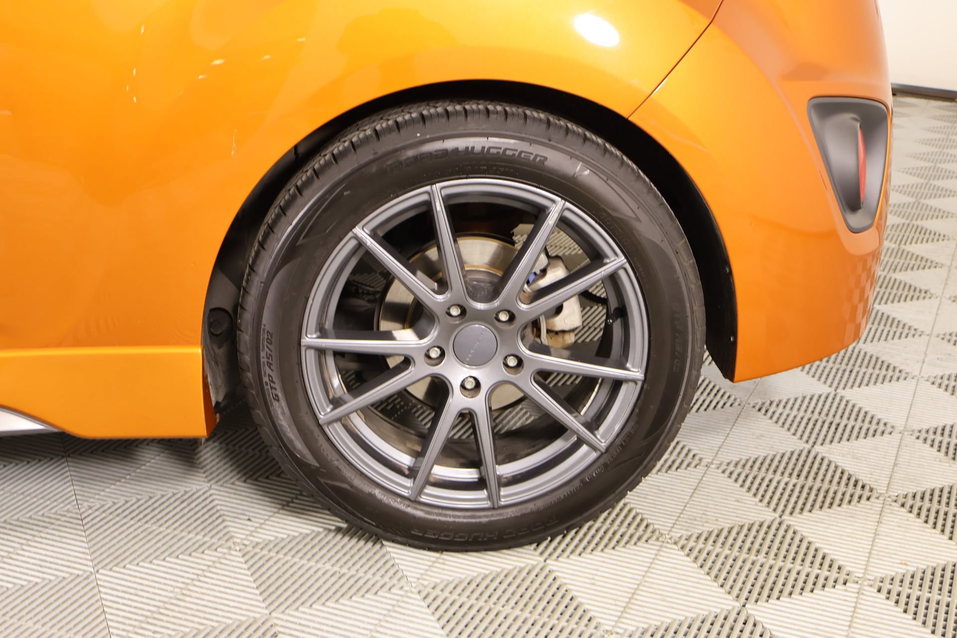 Used 2015 Hyundai Veloster Turbo w/ Option Group 04 image 18