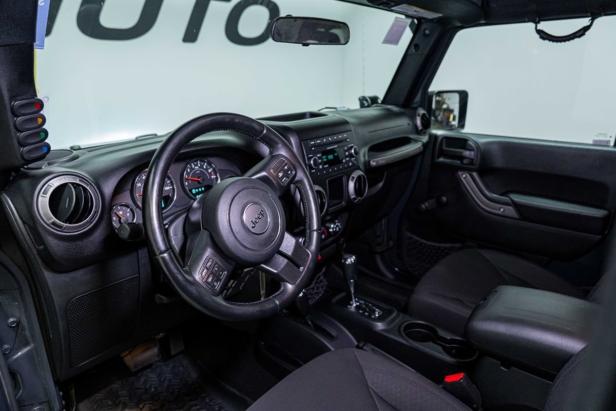 Used 2016 Jeep Wrangler Sport AWD/4WD image 22