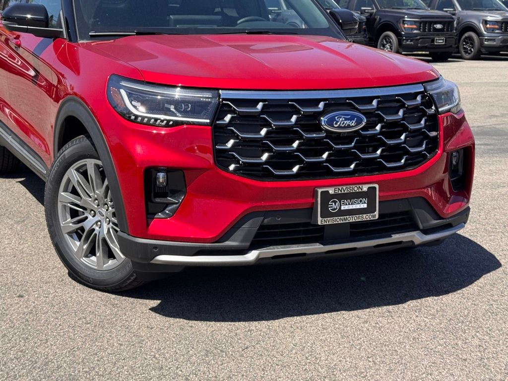 New 2026 Ford Explorer Platinum RWD image 3
