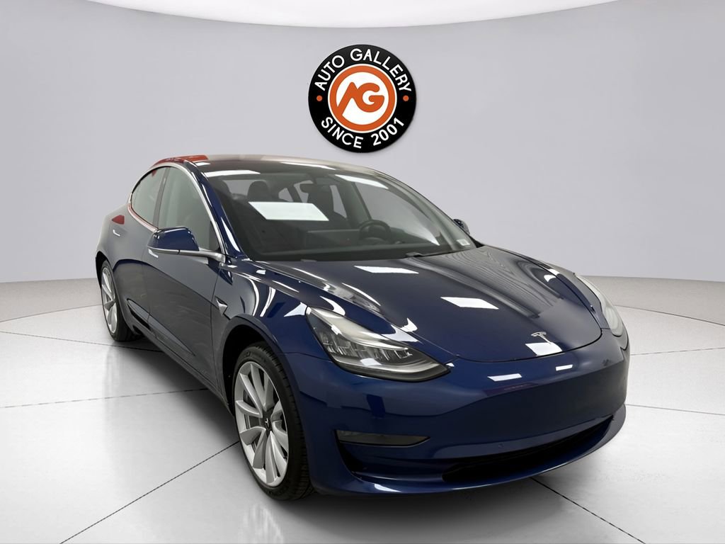 Used 2018 Tesla Model 3 Long Range RWD image 1