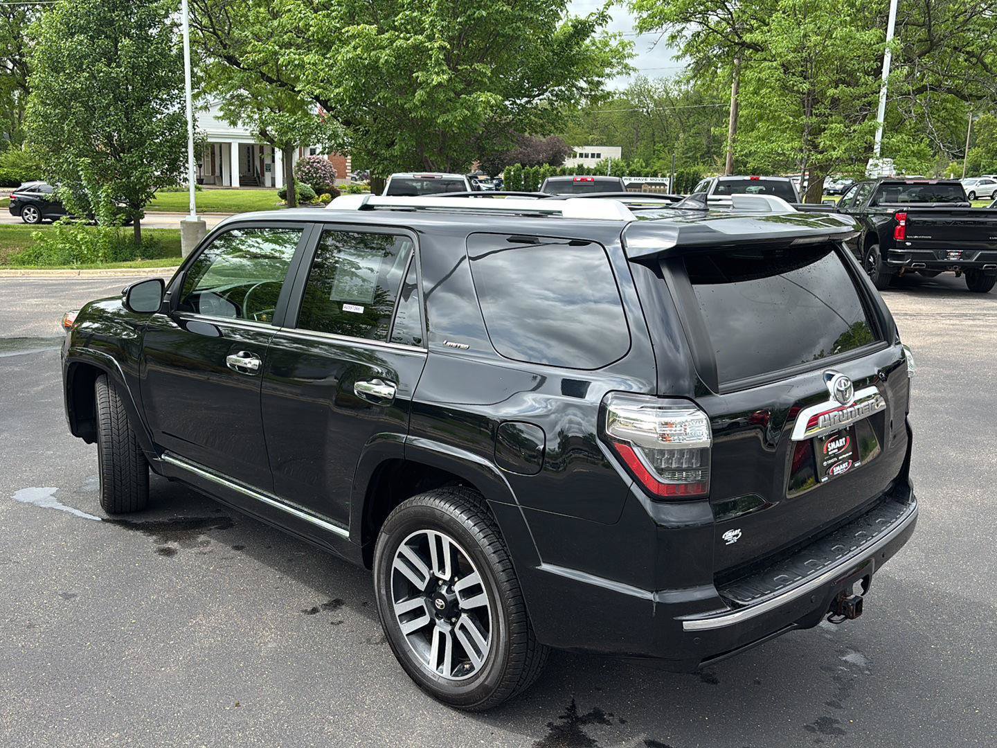 Used 2018 Toyota 4Runner Limited AWD/4WD image 21