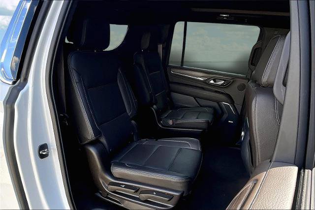Used 2023 GMC Yukon XL Denali w/ Max Trailering Package image 25