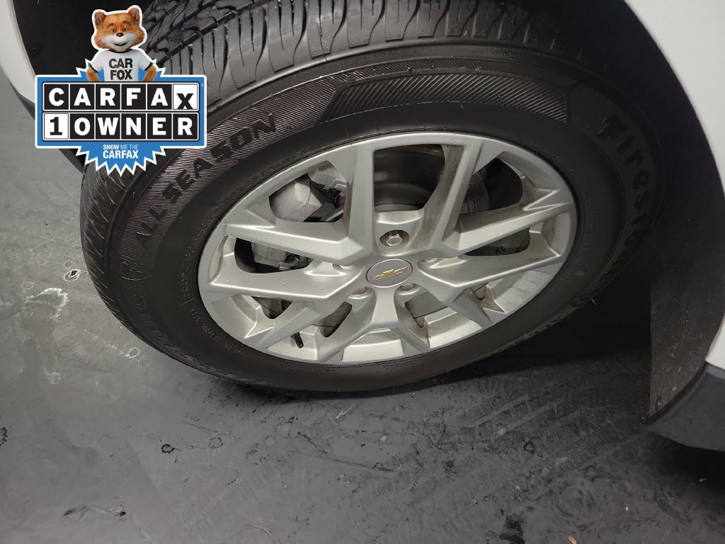 Used 2024 Chevrolet Equinox LT w/ LPO, Floor Liner Package AWD/4WD image 14