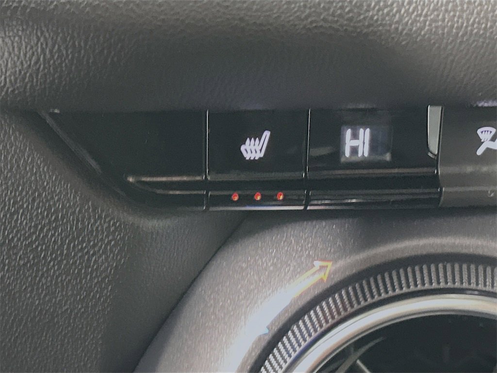 Used 2025 Chevrolet Blazer LT image 20