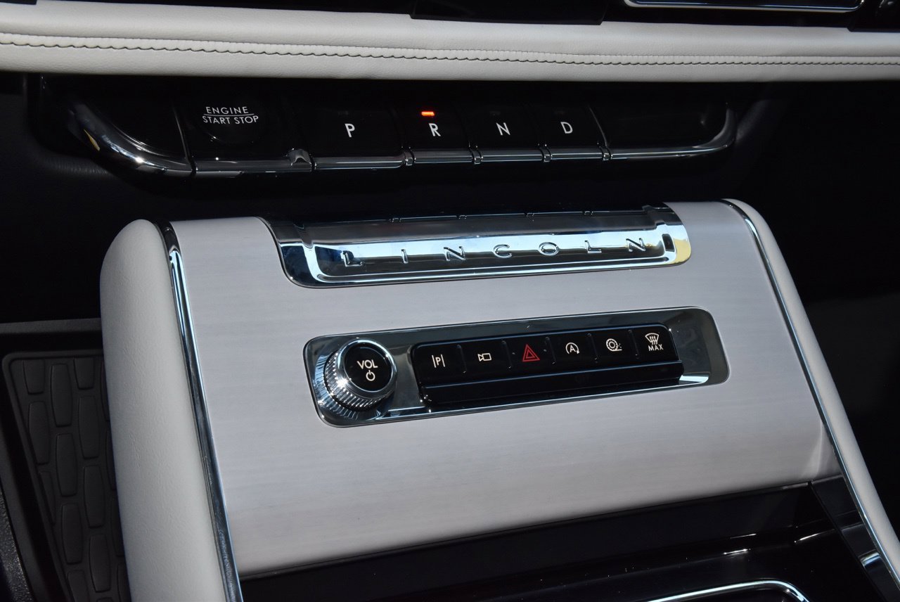 New 2026 Lincoln Aviator Reserve AWD/4WD image 30