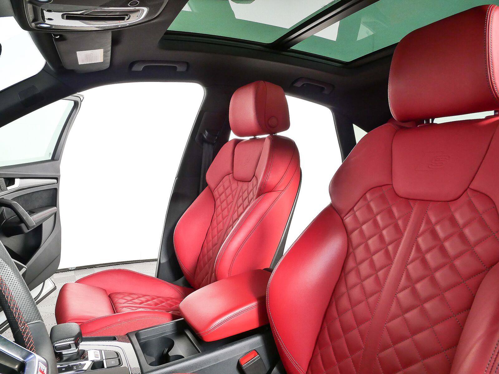 Used 2024 Audi SQ5 Premium Plus w/ S Sport Package AWD/4WD image 7