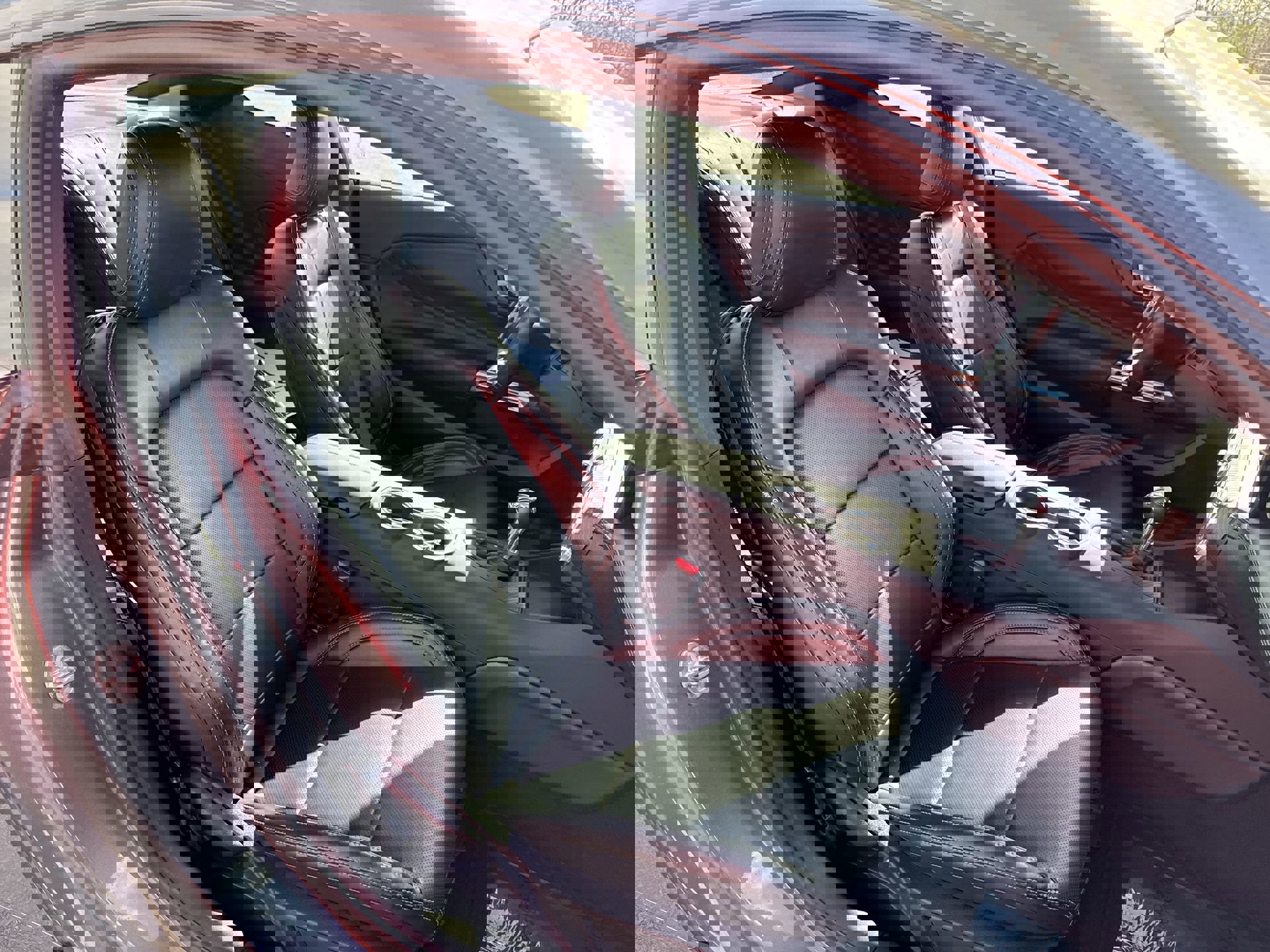 Used 2025 Ford Mustang Premium image 23