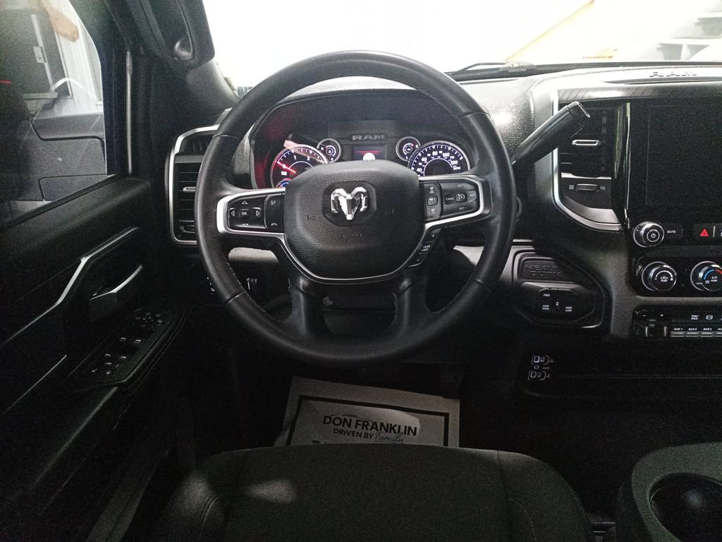 Used 2025 RAM 3500 Big Horn AWD/4WD image 16