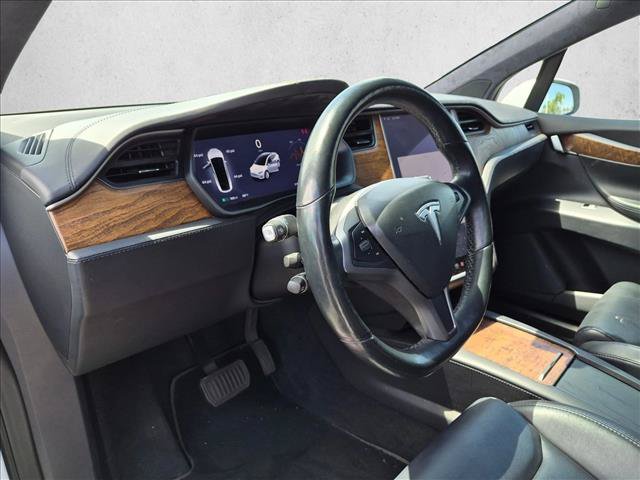 Used 2020 Tesla Model X Long Range AWD/4WD image 10