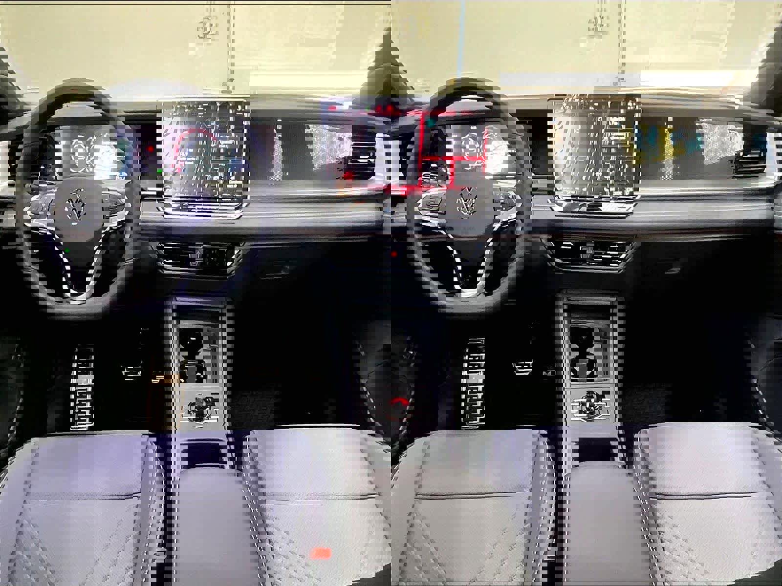 New 2026 Volkswagen Tiguan SE R-Line image 7