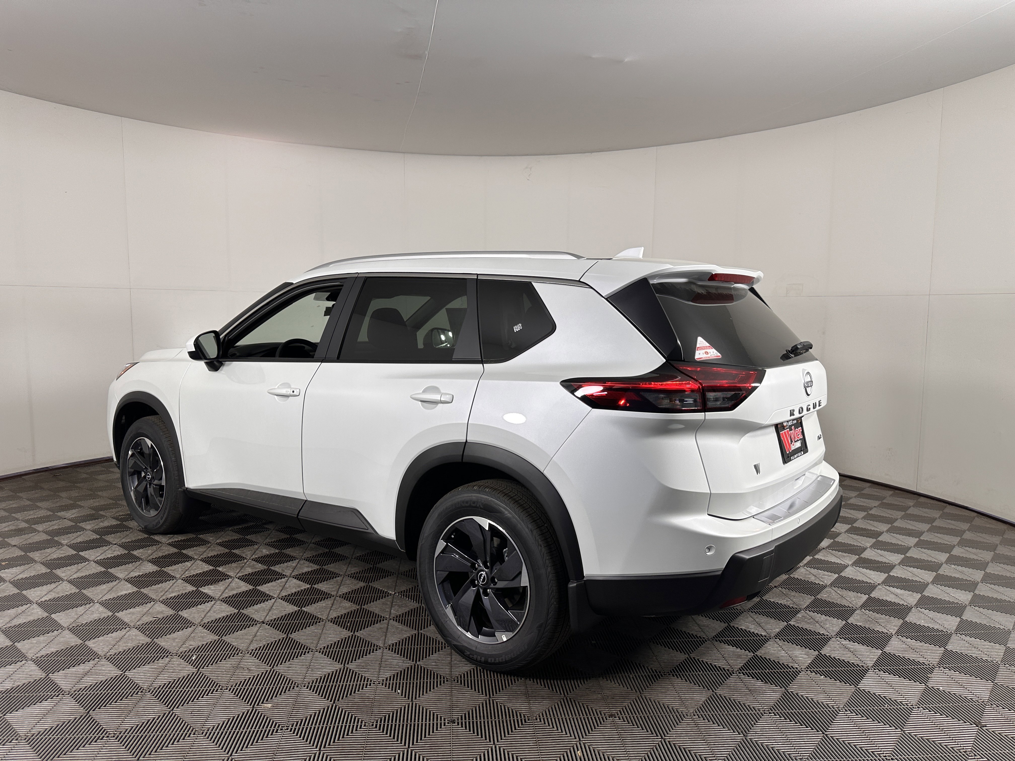 New 2026 Nissan Rogue SV w/ SV Premium Package image 14