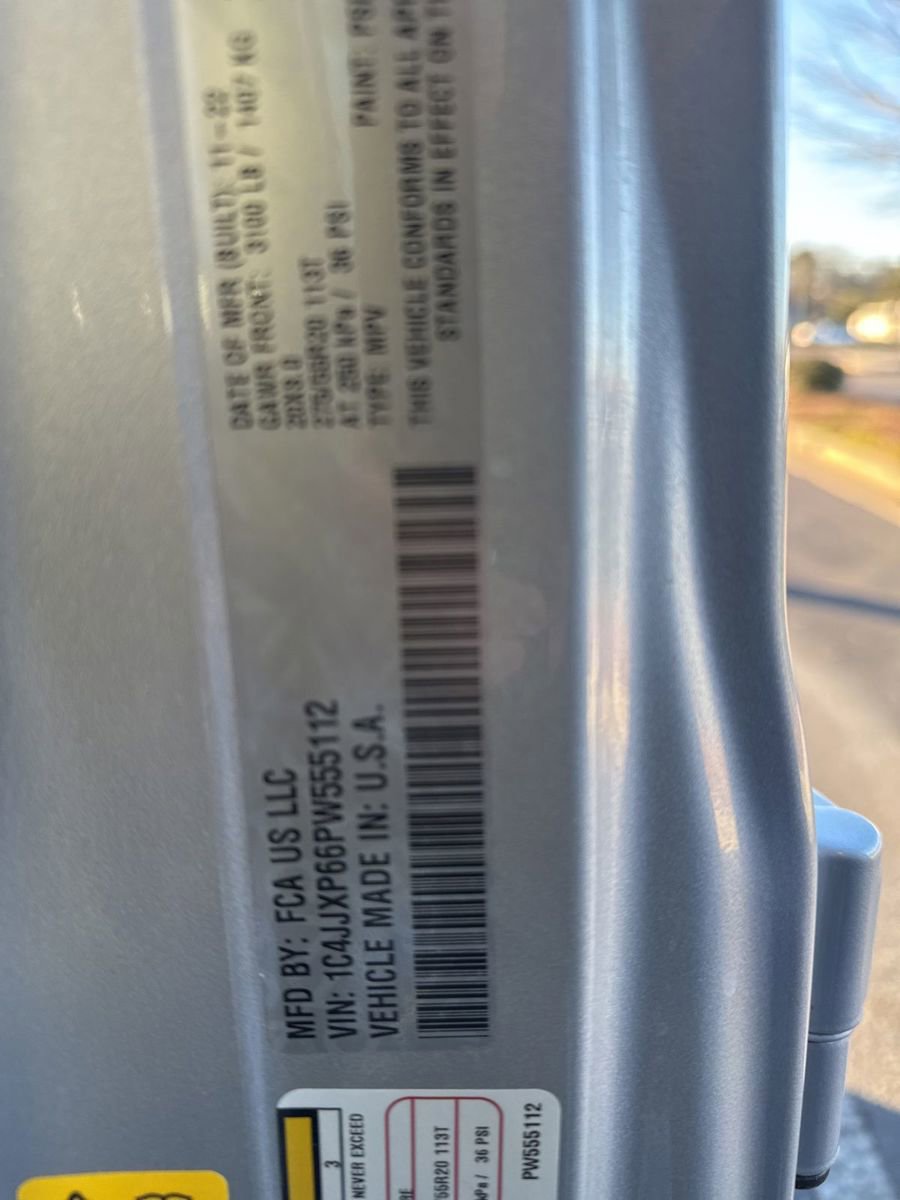 Used 2023 Jeep Wrangler Unlimited Sahara w/ Cold Weather Group image 11