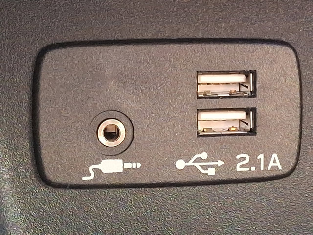 Certified 2023 Subaru Forester Premium image 24