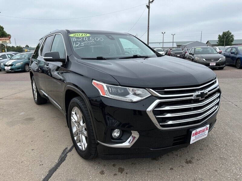 Used 2019 Chevrolet Traverse High Country w/ LPO, Floor Liner Package image 11
