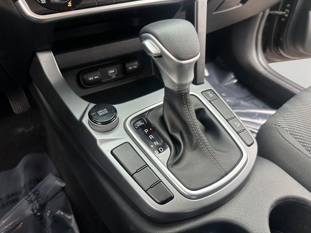 Used 2023 Kia Seltos LX image 18