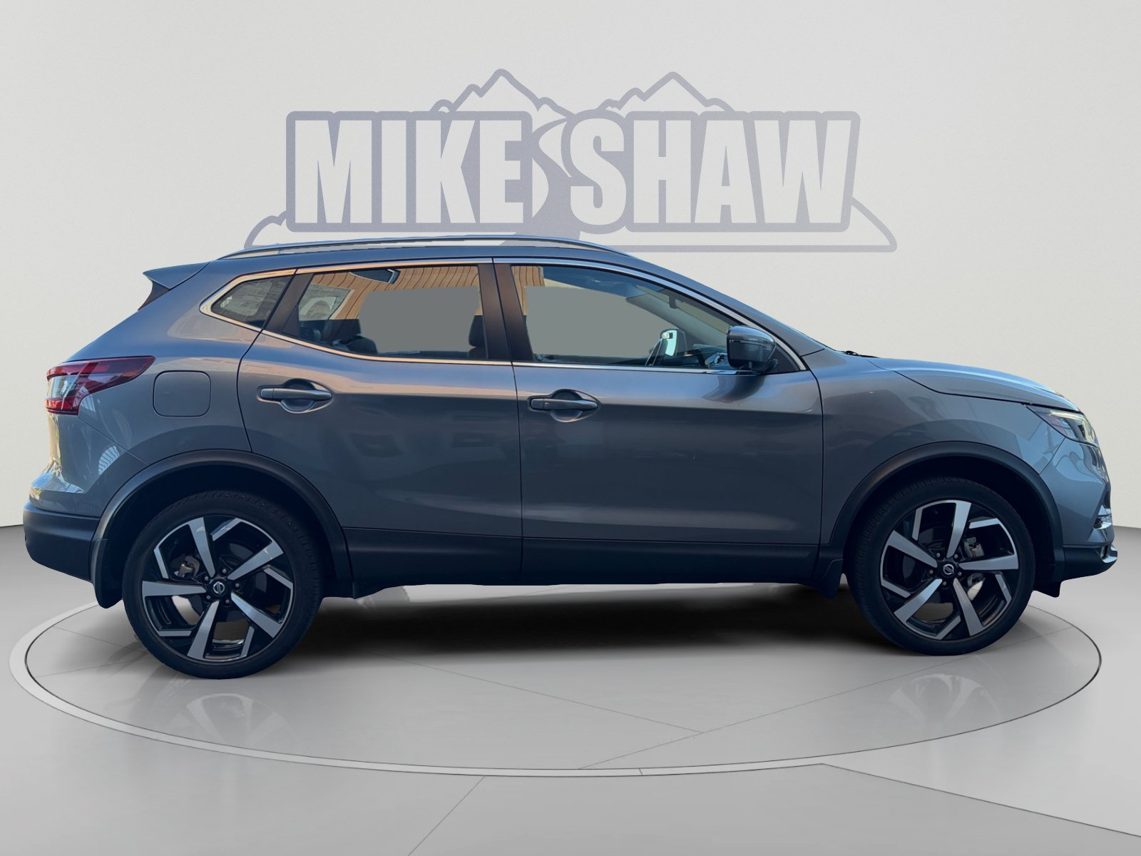 Used 2021 Nissan Rogue Sport SL w/ Premium Package FWD image 6