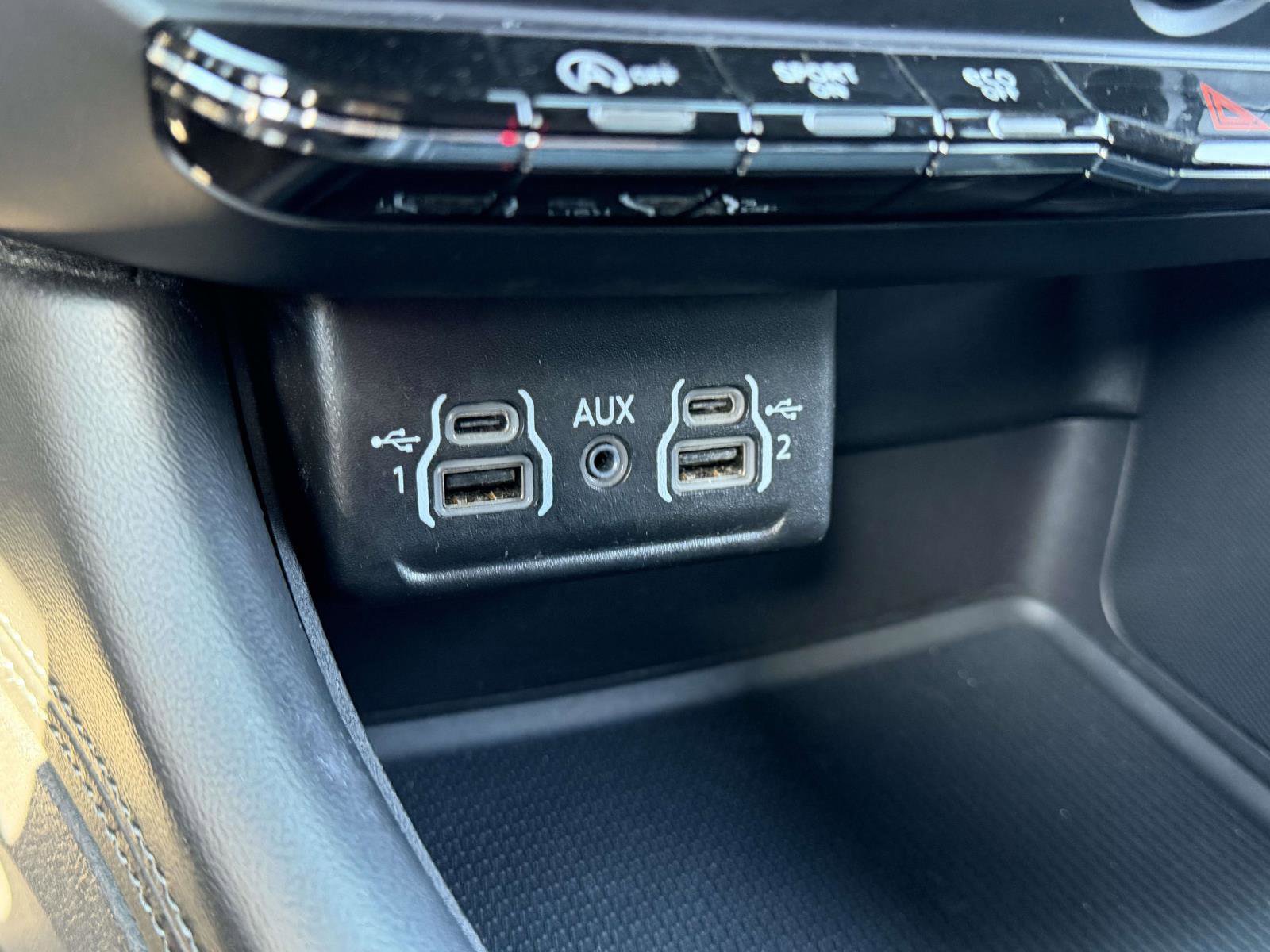 Used 2022 Dodge Durango GT image 23