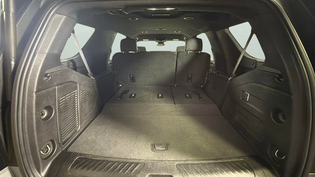 Used 2024 Chevrolet Tahoe LT AWD/4WD image 29