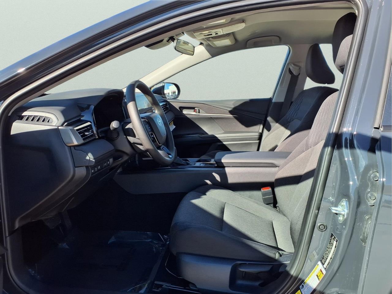 Used 2026 Toyota Camry LE image 13