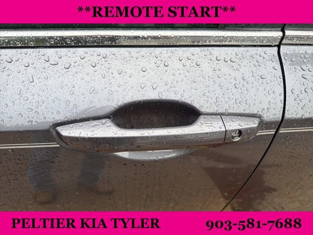 Used 2018 Honda CR-V Touring image 8