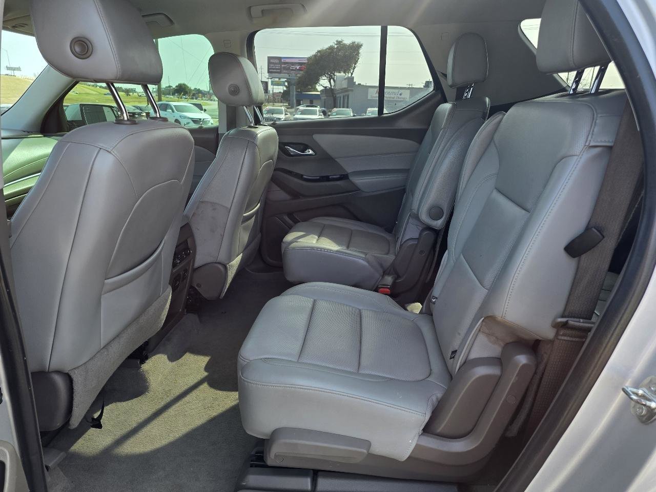 Used 2020 Chevrolet Traverse Premier image 13