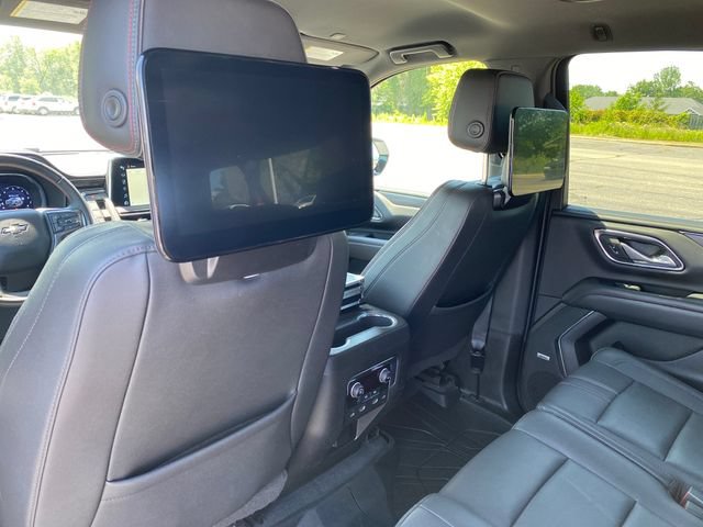 Used 2023 Chevrolet Suburban RST AWD/4WD image 21