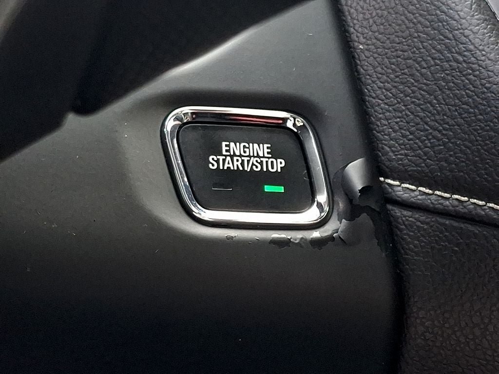 Used 2023 GMC Acadia SLE w/ Driver Convenience Package FWD image 23