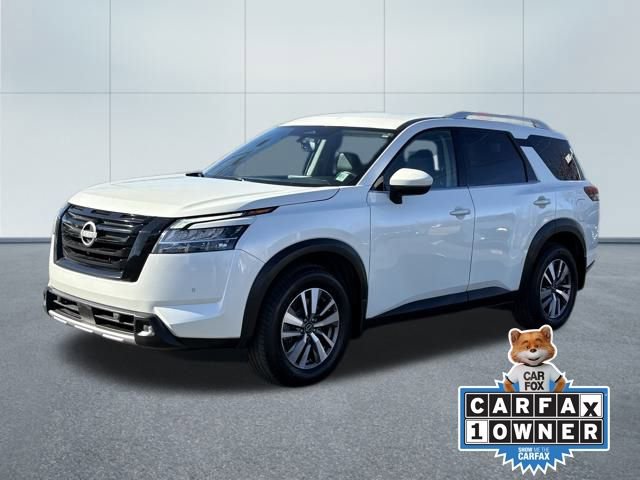 Used 2022 Nissan Pathfinder SL w/ Lighting Package (N92) image 6
