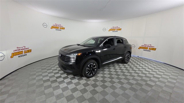 New 2025 Nissan Kicks SV w/ Illumination Package